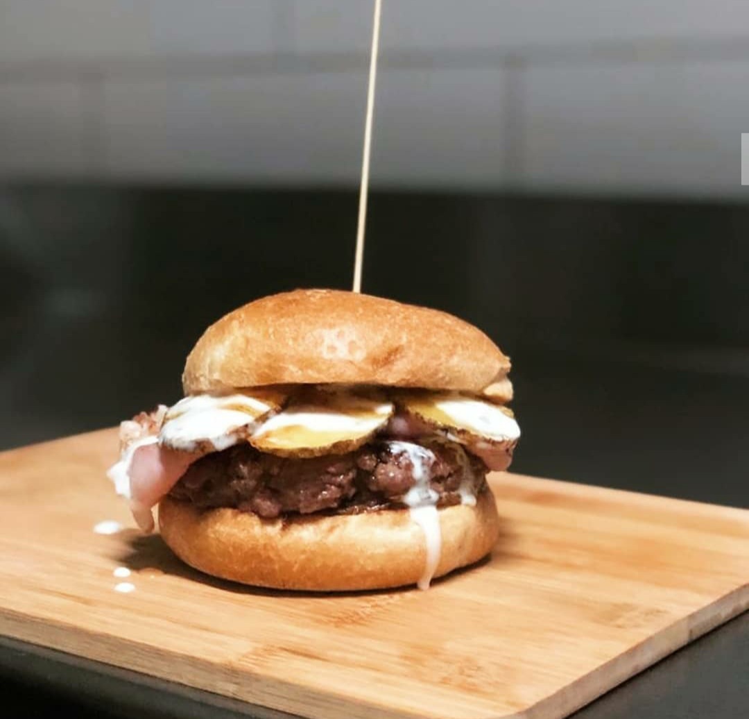 Bull Burger - SwipeUpMenu